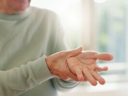 Parkinson: síntomas, factores de riesgo y evolución