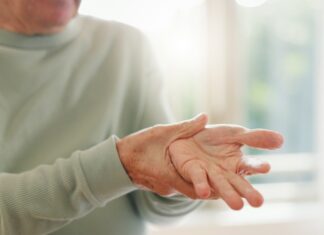 Parkinson: síntomas, factores de riesgo y evolución
