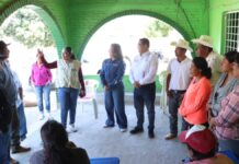 Pável Gaspar recorre la Mixteca para encabezar asambleas de Obra Comunitaria
