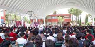 Pepe Chedraui impulsa el teatro para fortalecer salud emocional de jóvenes