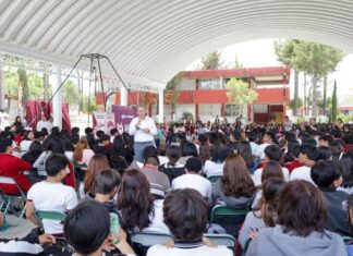 Pepe Chedraui impulsa el teatro para fortalecer salud emocional de jóvenes