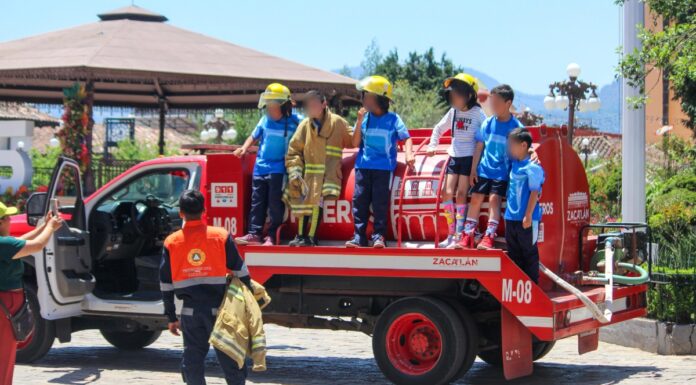 Zacatlán realiza Día del Pueblito con más de 200 niñas y niños participantes