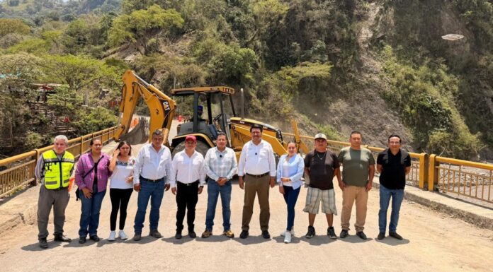 Gobierno federal inicia reconstrucción del Puente Paciotla I en Pahuatlán