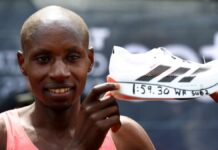 Sabastian Sawe rompe la barrera de las dos horas en maratón