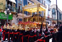 Más de 195 mil fieles acompañan la procesión de Viernes Santo en Puebla