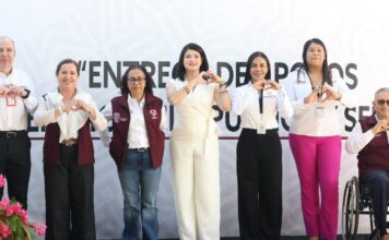 Zacatlán sede de jornada masiva de entrega de más de 300 aparatos auditivos