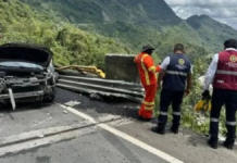 Accidente en la México–Tuxpan deja madre e hija sin vida
