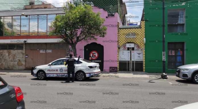 Sujetos armados asaltan joyería en el Centro Histórico de Puebla