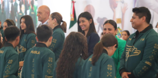 Abanderan a más de mil atletas poblanos rumbo a la CONADE 2026