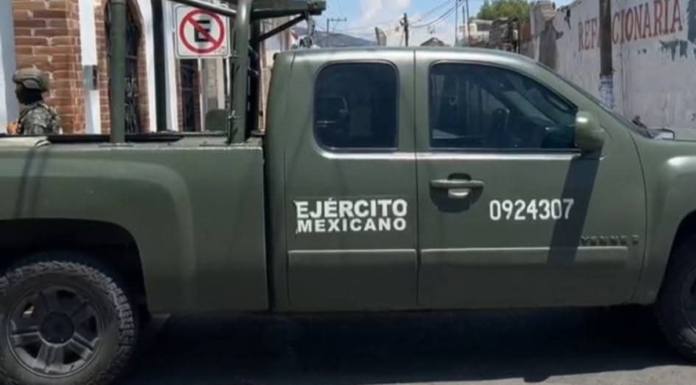 FGE y Ejército realizan cateo en empresa avícola de Tehuacán