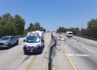 Choque en la Puebla-Orizaba ocasiona cierre y daños materiales