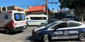 Choque entre patrulla y auto deja una lesionada en Tehuacán