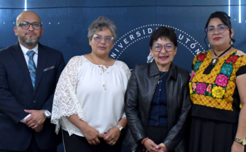 Toma protesta nueva directora de la prepa Benito Juárez BUAP