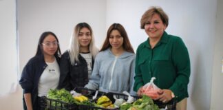 Floricel González impulsa entrega de Despensas Verdes en Teziutlán