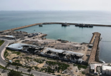 Irán retoma cierre de Ormuz y EU amenaza con ataques