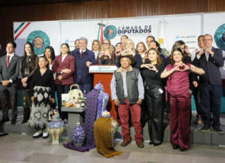 Puebla promueve feria y eventos en la Cámara de Diputados
