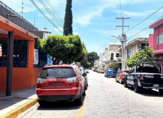 Hallan a hombre sin vida con herida en el cuello en Tehuacán