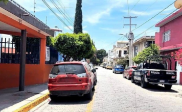 Hallan a hombre sin vida con herida en el cuello en Tehuacán
