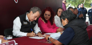 Pepe Chedraui atiende solicitudes ciudadanas en la Romero Vargas