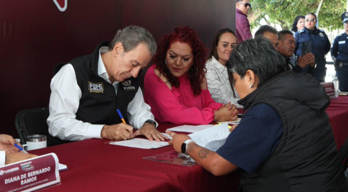 Pepe Chedraui atiende solicitudes ciudadanas en la Romero Vargas
