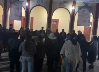 Pobladores de Zacapexpan piden retirar concesión de combis tras accidente