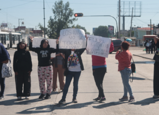 Padres denuncian presunto acoso a alumnas de primaria en Puebla