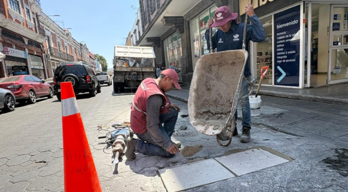 Realizan mantenimiento vial para Procesión de Viernes Santo en Puebla