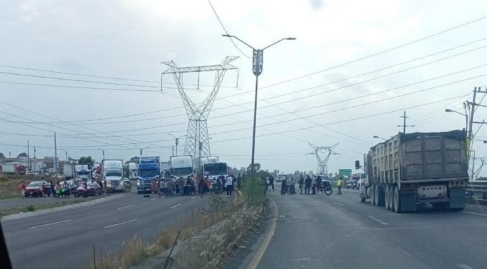 Tras protesta por agua, liberan bloqueo en Periférico Ecológico