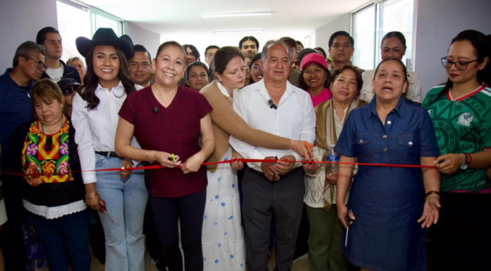 Obra Comunitaria restaura salón del mercado El Cuexcomate