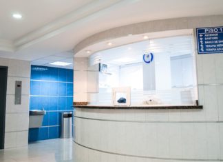 IBERO Puebla advierte retos en el sistema de salud en México