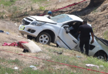 Cinco fallecidos tras volcadura de camioneta en autopista de Acapulco