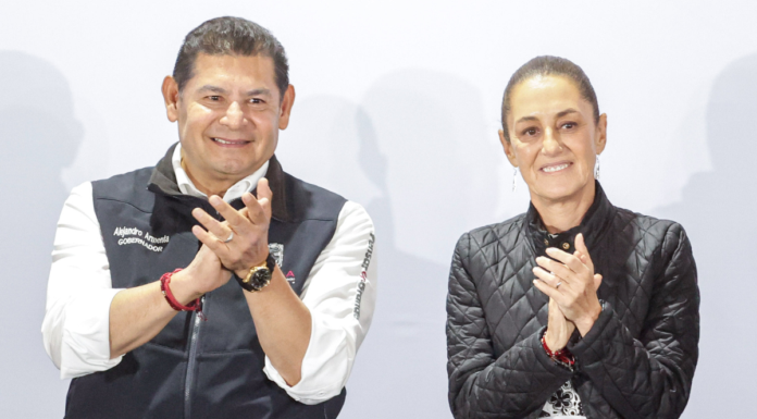 Armenta invita a seguir informe de Sheinbaum en el zócalo de Puebla