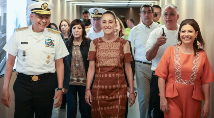 Sheinbaum entrega primera fase de remodelación del AICM