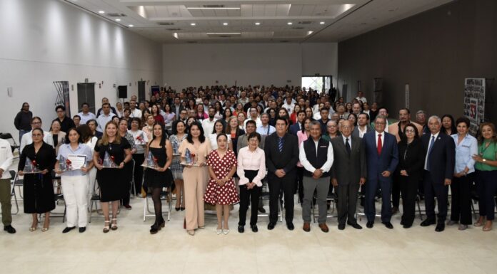 ASPABUAP entrega Galardón Académica Universitaria a 15 profesoras