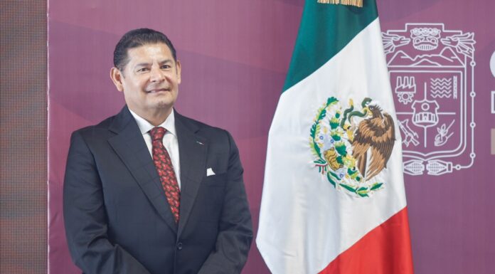 Armenta descarta cambios en dirigencia de Morena Puebla en corto plazo