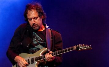 Alejandro Marcovich, ex de Caifanes, permanece en coma