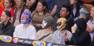 Miembros de BTS sorprenden en función de lucha libre en la Arena México