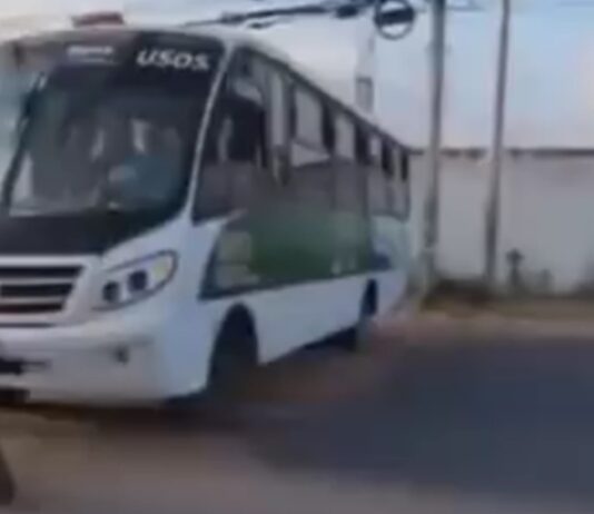 Bloquean Valsequillo tras detención de pobladores de Santo Tomás Chautla