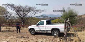 Abandonan camioneta con cadáver de mujer en caminos rurales de Puebla