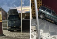 Camioneta termina sobre escalinata del Centro de Convenciones