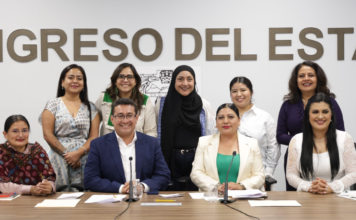 Buscan capacitar a personal de salud en lenguas indígenas en Puebla