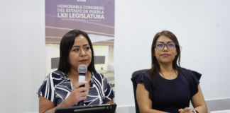 Congreso de Puebla instala dispensadores gratuitos de toallas femeninas