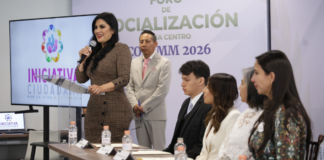 Delfina Pozos participa en foro por el Día de la Familia