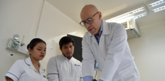 Facultad de Enfermería BUAP, avalada para certificar en RCP