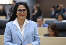 Proponen ampliar a 12 semanas la licencia de paternidad en Puebla