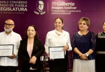 Laura Artemisa reconoce a docentes por adecuar procesos educativos