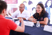 Lupita Cuautle acerca servicios municipales a San Rafael Comac