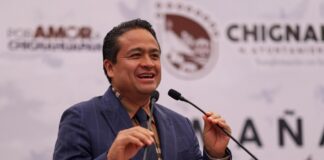 Morena “jala orejas” a alcalde de Chignahuapan por lujosa fiesta de XV años