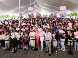 SEDIF festeja a más de 2 mil mamás en Acatzingo
