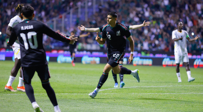 México vence 2-0 a Ghana en Puebla rumbo al Mundial 2026